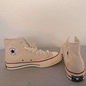 Converse Chuck 70 High Top Shoes Size 8 - off white